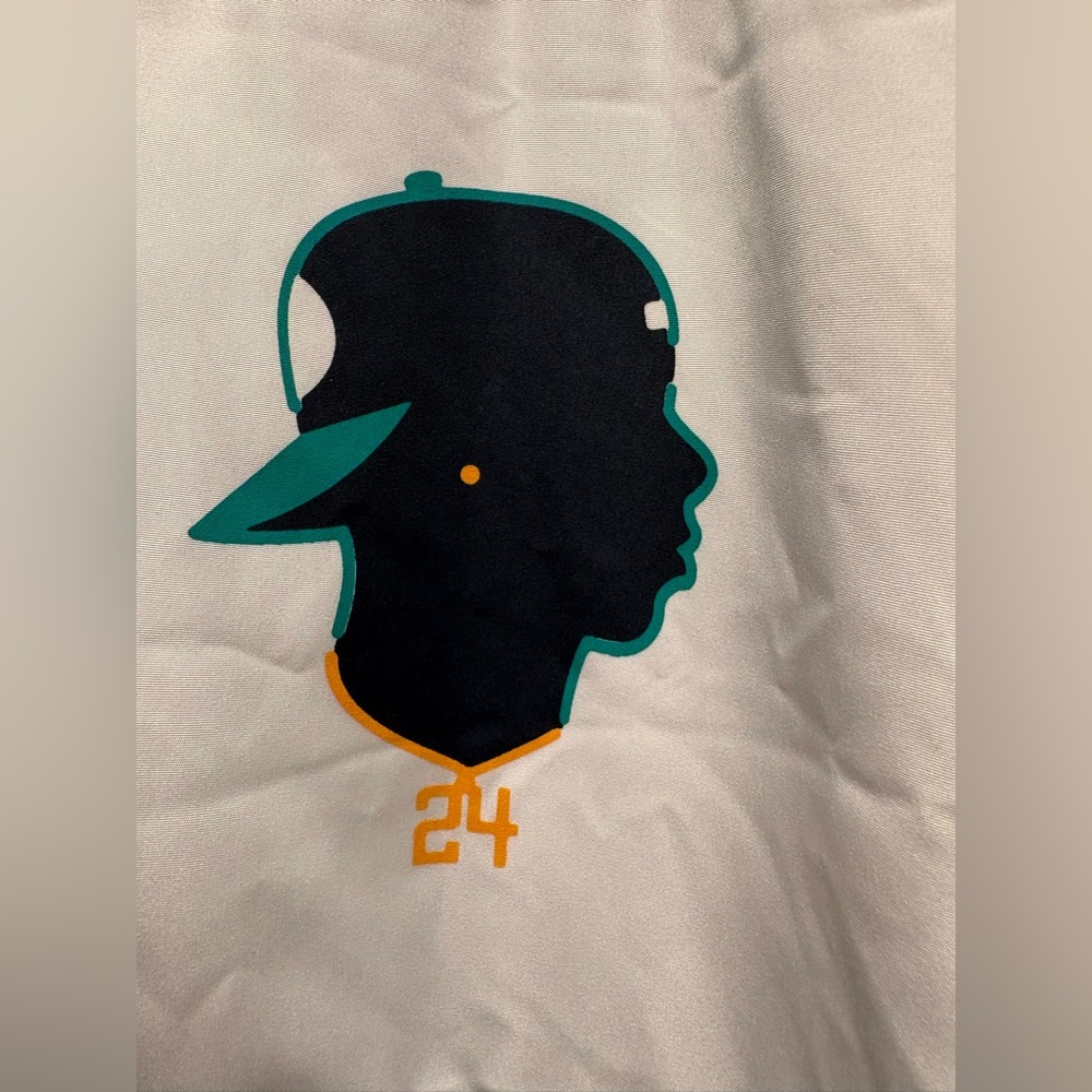 Ken Griffey Jr. “The Kid” #24 Baseballism Windbreaker - size Large - Picture 3 of 10
